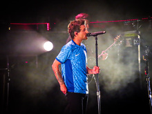 Louis Tomlinson / Giant Rooks / Andrew Cushin on Jul 22, 2023 [307-small]