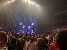 Eric Church on May 4, 2019 [384-small]