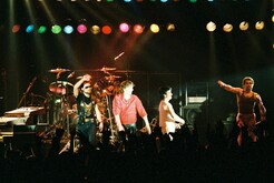 tags: Blue Öyster Cult, Offenbach, Hesse, Germany, Stadthalle - Blue Öyster Cult / Aldo Nova on Jan 25, 1984 [625-small]