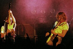 tags: Status Quo, Offenbach, Hesse, Germany, Stadthalle - Status Quo on Apr 25, 1984 [632-small]