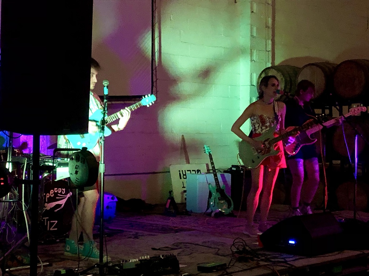 Foyer Red Concert & Tour History (Updated for 2024) | Concert Archives