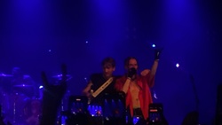 Chase Atlantic / De'Wayne on Oct 23, 2021 [504-small]
