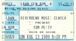 Tom Petty & the Heartbreakers / The Replacements on Aug 13, 1989 [014-small]