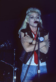 Blondie on Sep 28, 1977 [313-small]
