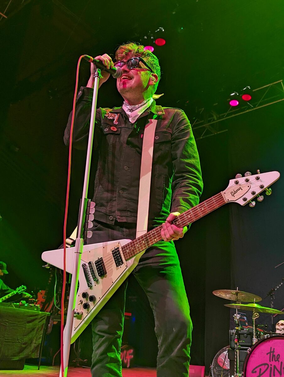 Everclear Concert & Tour History (Updated for 2023 2024) Concert