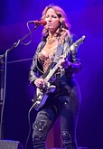 Ana Popovic on Oct 5, 2023 [726-small]