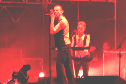Depeche Mode / Hælos on Jul 14, 2023 [903-small]
