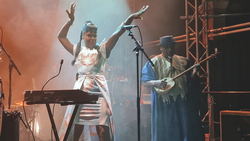 Ibibio Sound Machine / Tony Njoku on Nov 20, 2022 [075-small]