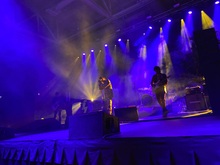 tags: The Strokes - The Strokes / Bernie Sanders / Sunflower Bean on Feb 10, 2020 [129-small]
