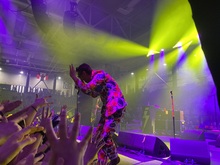tags: The Strokes - The Strokes / Bernie Sanders / Sunflower Bean on Feb 10, 2020 [141-small]