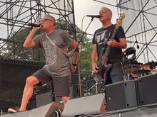 tags: Descendents - Rise Against / Descendents / Spanish Love Songs on Aug 1, 2021 [820-small]