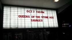 Queens of the Stone Age / Savages on Oct 7, 2013 [532-small]