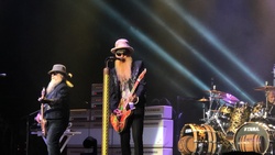 ZZ Top / Cheap Trick on Oct 13, 2019 [344-small]