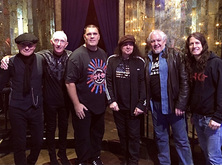 tags: Vinnie Moore, UFO, Sony Hall - UFO / Last In Line / Vinnie Moore / Last In Line (Vivian Campbell, Vinny Appice, Phil Soussan, Andrew Freeman) on Oct 30, 2019 [694-small]
