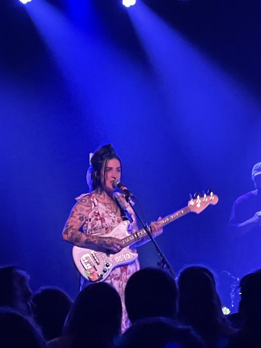 Sarah Grace White Concert & Tour History (Updated for 2024) Concert