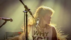 The Black Angels / The Dandy Warhols / Queen Kwong on Oct 13, 2023 [449-small]