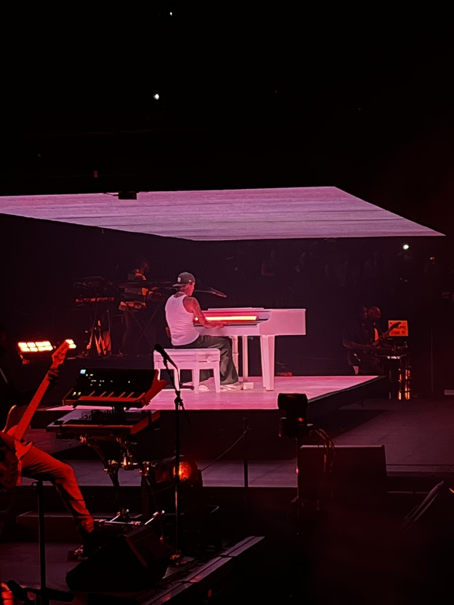  Justin Bieber Concert & Tour History (Updated for 2024) 