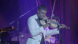 Edward W. Hardy performing at the Cutting Room, Six Violins (2017), tags: Edward W. Hardy, New York, New York, United States, Stage Design, The Cutting Room - Edward W. Hardy / Nnenna Ogwo / Shajuan Andrews / Frédérique Gnaman / Iymaani Abdul-Hamid / Aaron Stokes on Nov 11, 2017 [847-small]