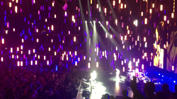 RHCP - Greatest Light Show EVER (2017), tags: Red Hot Chili Peppers, Atlanta, Georgia, United States, Philips Arena - Red Hot Chili Peppers / BABYMETAL on Apr 14, 2017 [567-small]