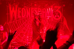 tags: Wednesday 13, The Masquerade - Hell - The 69 Eyes / Wednesday 13 / The Nocturnal Affair / Crowned / Sumo Cyco on Feb 15, 2020 [819-small]