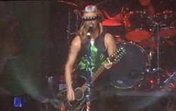 Bret Michaels on Nov 13, 2021 [423-small]