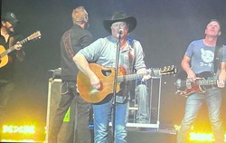 Tracy Lawrence on Jul 13, 2023 [273-small]