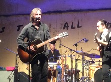 Jackson Browne & Raúl Rodríguez on Sep 15, 2016 [814-small]