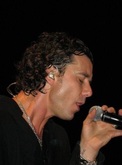 Gavin Rossdale on May 12, 2009 [337-small]