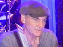 James Taylor on Oct 2, 2014 [372-small]