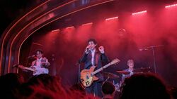 Last Dinosaurs / Ivey on Sep 27, 2023 [565-small]