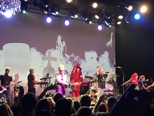 The B-52's / Frankie + The Studs on Nov 1, 2018 [775-small]