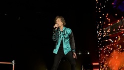 The Rolling Stones / Zac Brown Band on Nov 11, 2021 [950-small]
