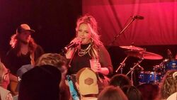 "Nashville Meets London" / Priscilla Block / Kyle Daniel / Candi Carpenter on Aug 25, 2022 [048-small]