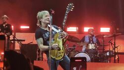 Keith Urban on May 7, 2022 [050-small]