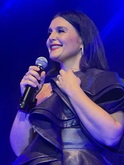 Jessie Ware on Oct 23, 2023 [658-small]