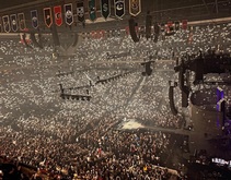 Queen + Adam Lambert / Queen + Adam Lambert on Oct 27, 2023 [951-small]