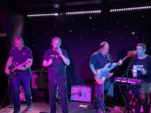 Swansea Sound (l-r) Bob Collins, Huw Williams, Rob Pursey and Amelia Fletcher, Swansea Sound / The Proctors on Oct 27, 2023 [177-small]