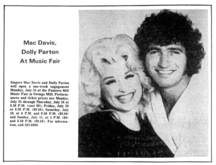 Mac Davis / Dolly Parton on Jul 25, 1977 [296-small]