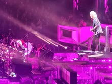 Queen + Adam Lambert on Oct 30, 2023 [180-small]