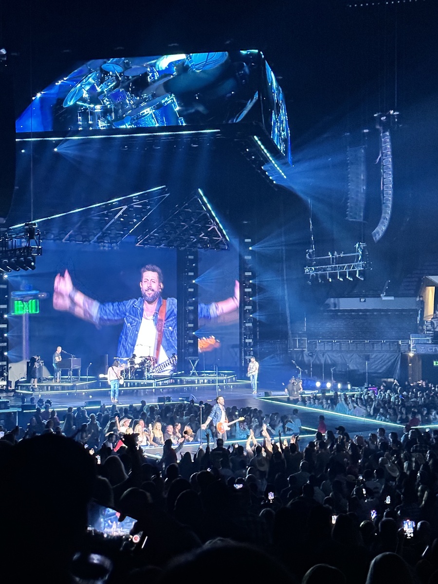 Oct 27, 2023: Old Dominion / Chase Rice / Kylie Morgan at Crypto.com ...