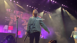 5 Seconds of Summer / Day Limns on Jul 23, 2023 [178-small]