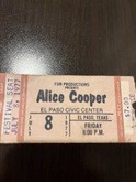 Alice Cooper / Derringer on Jul 8, 1977 [774-small]