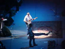 Eric Clapton on Jul 28, 2002 [831-small]