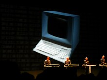 Kraftwerk on Dec 1, 2015 [876-small]