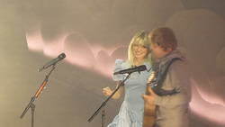 Maisie Peters / Gretta Ray / Ed Sheeran / Cate / Rachel Chinouriri / Ines Dunn on Nov 3, 2023 [775-small]