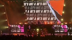5 Seconds of Summer / Meet Me @ the Altar on Aug 16, 2023 [790-small]