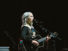 Phoebe Bridgers / The 1975 on Oct 22, 2021 [864-small]