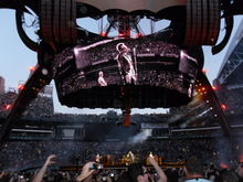 U2 / Lenny Kravitz on Jun 4, 2011 [231-small]