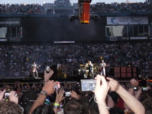 U2 / Lenny Kravitz on Jun 4, 2011 [232-small]