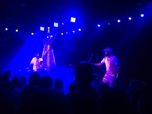 Bag Raiders on Mar 25, 2016 [312-small]